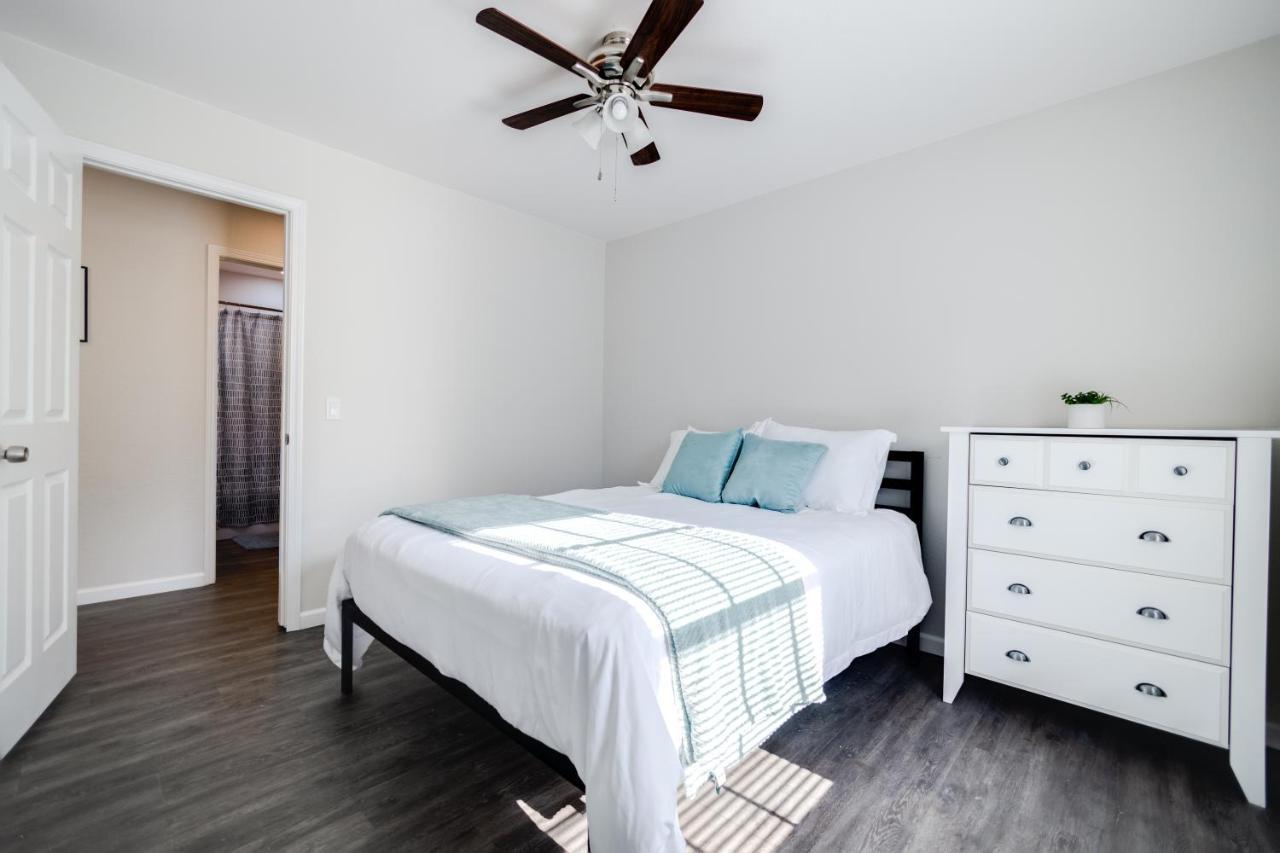 Trailside Townhouse - Close To Downtown & Bike Trails Bentonville Exteriör bild